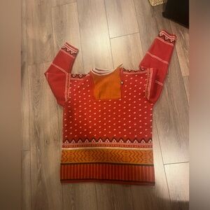 100% wool sweater